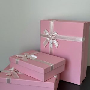 Коробка LUX BIG для подарунка рожева з бантом